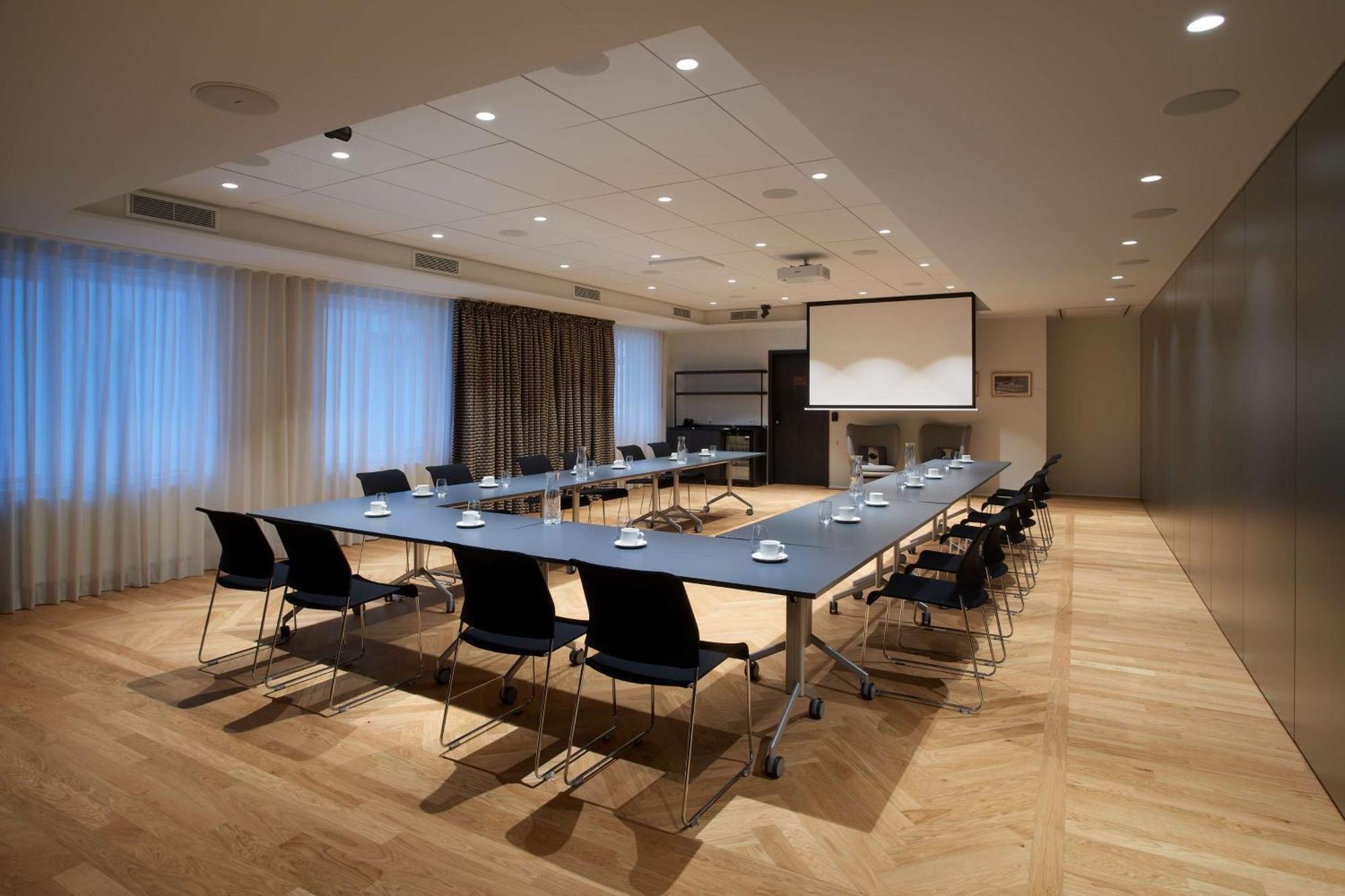 Iceland Parliament Hotel, Curio Collection By Hilton Reykjavik Bagian luar foto