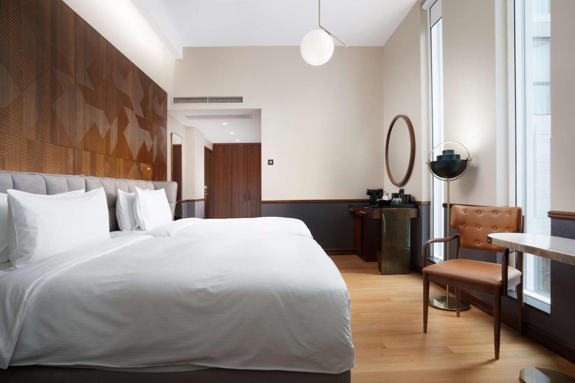 Iceland Parliament Hotel, Curio Collection By Hilton Reykjavik Bagian luar foto
